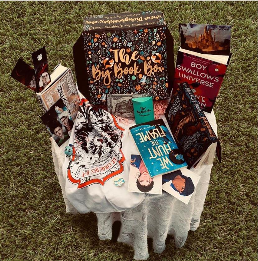 bbb7abeb-f5a4-4dbf-a073-1828ffe88c5c THE BIG BOOK BOX